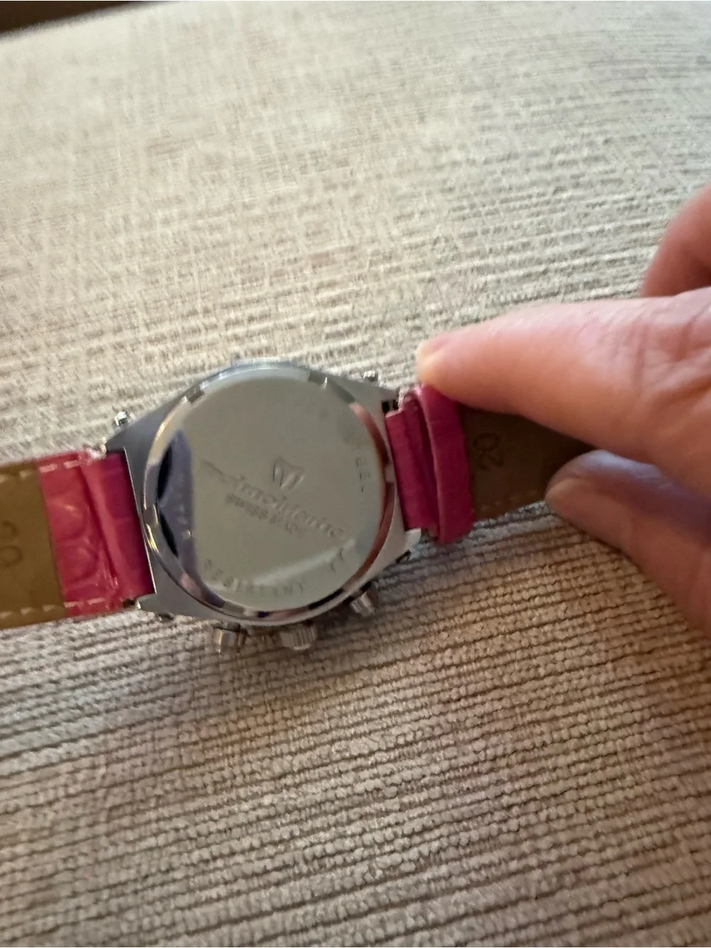 Chronograph watch with Pink Croc-Embossed Leather Strap and Crystal Bezel